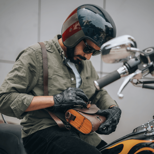 Russte Cross Body Bag